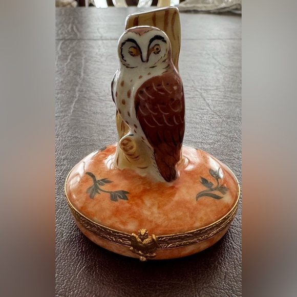Limoges Other - Limoges Barn Owl Trinket Box